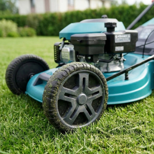 Roți mari cu profil adânc din cauciuc