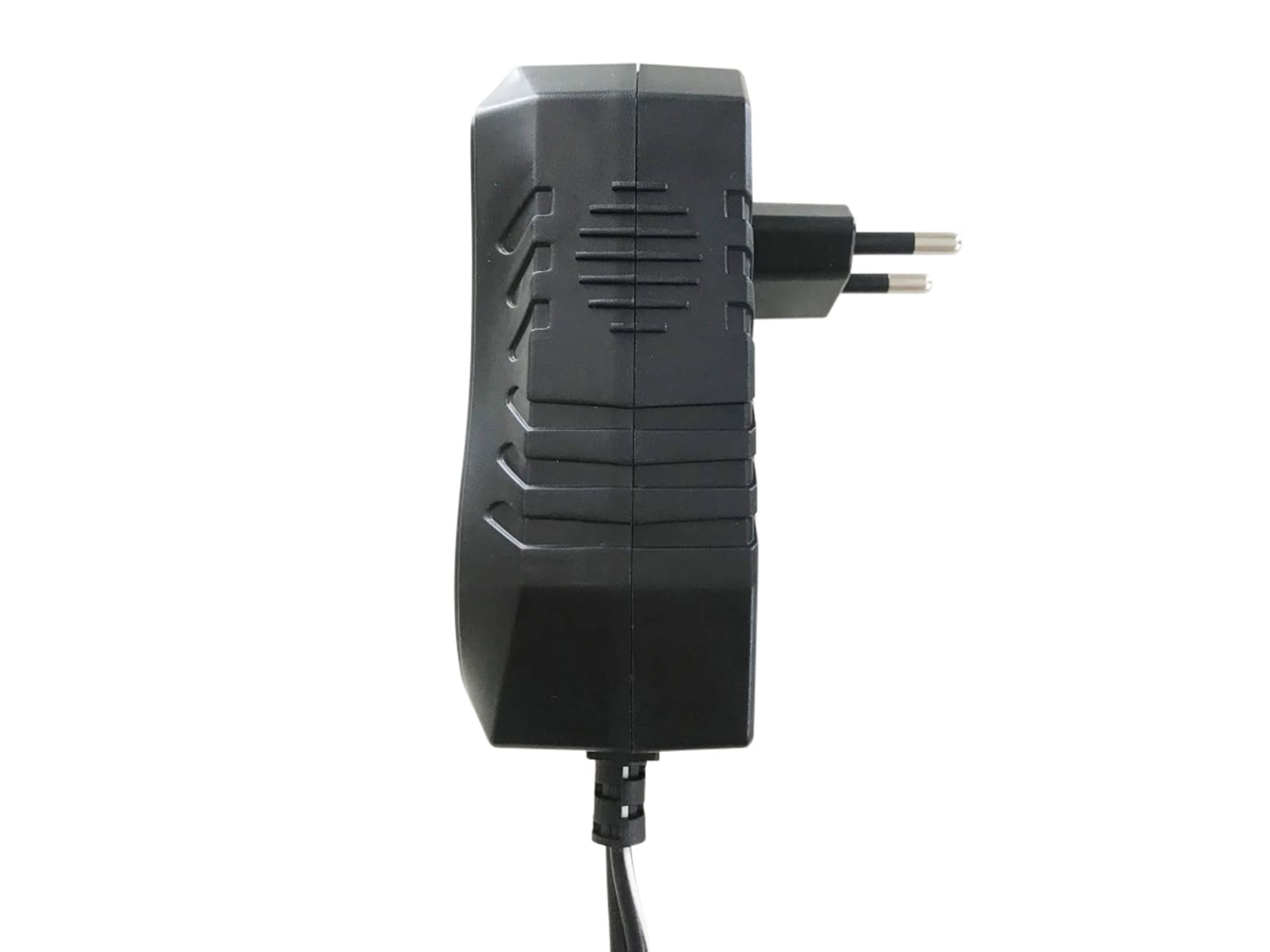 Automatic battery charger with an SAE plug KS B2A